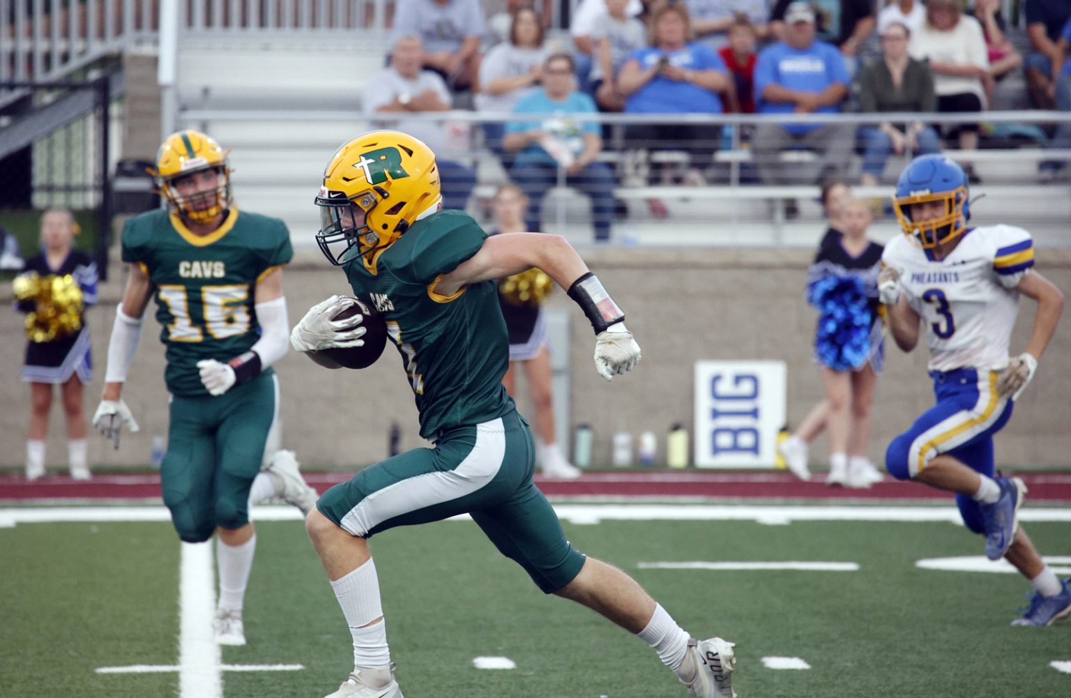 Gallery Aberdeen Roncalli football team shuts out Redfield Friday